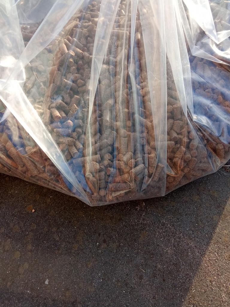 Geperste honden brokken, Dieren en Toebehoren, Ophalen of Verzenden, Hond