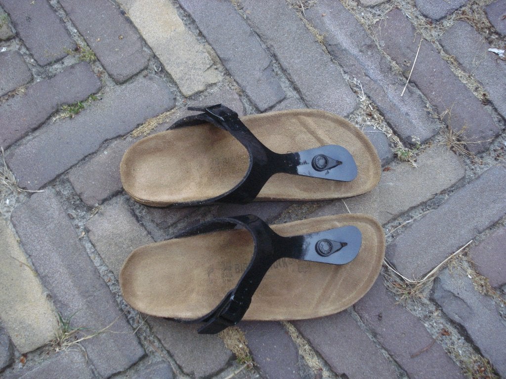 BIRKENSTOCK GIZEH ZWART 38 NU GRATIS VERZENDING PER POST, Kleding | Dames, Schoenen, Slippers, Verzenden, Zwart, Nieuw