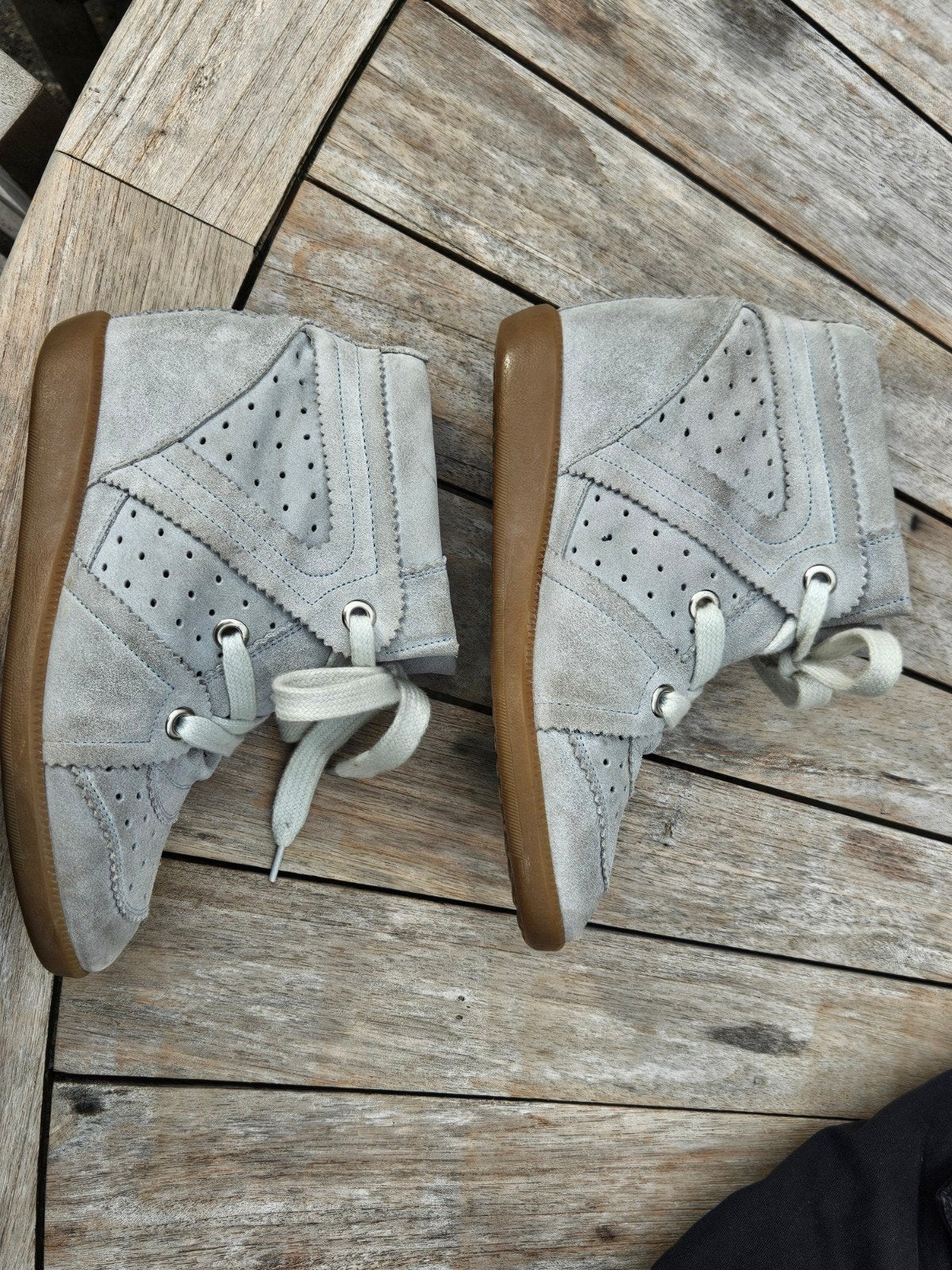 Isabel Marant Bobby sneakers maat 36/37, Isabel Marant, Ophalen of Verzenden, Grijs, Sneakers of Gympen