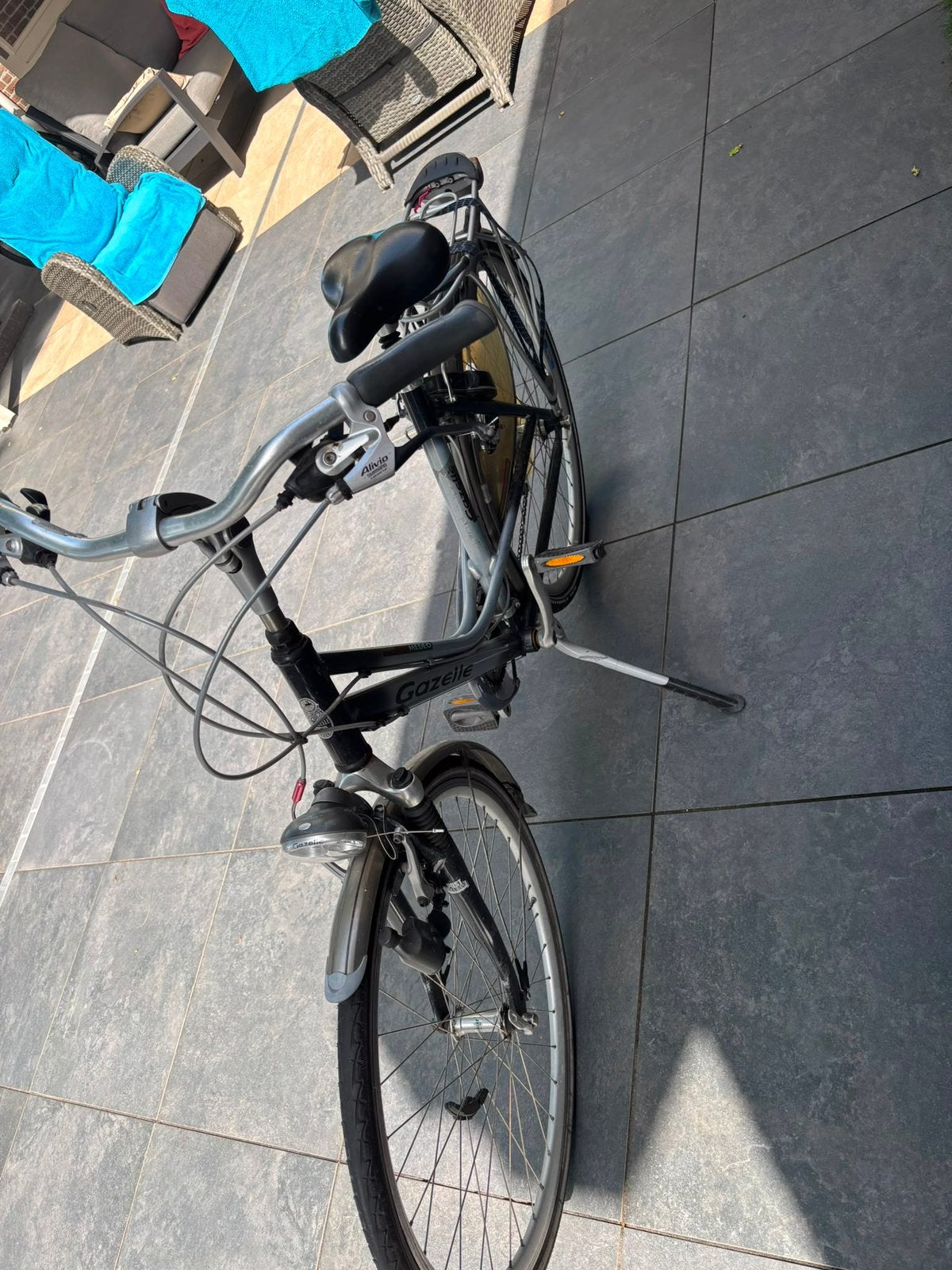 Damesfiets grijs, Ophalen, Gebruikt, Velgrem, Versnellingen