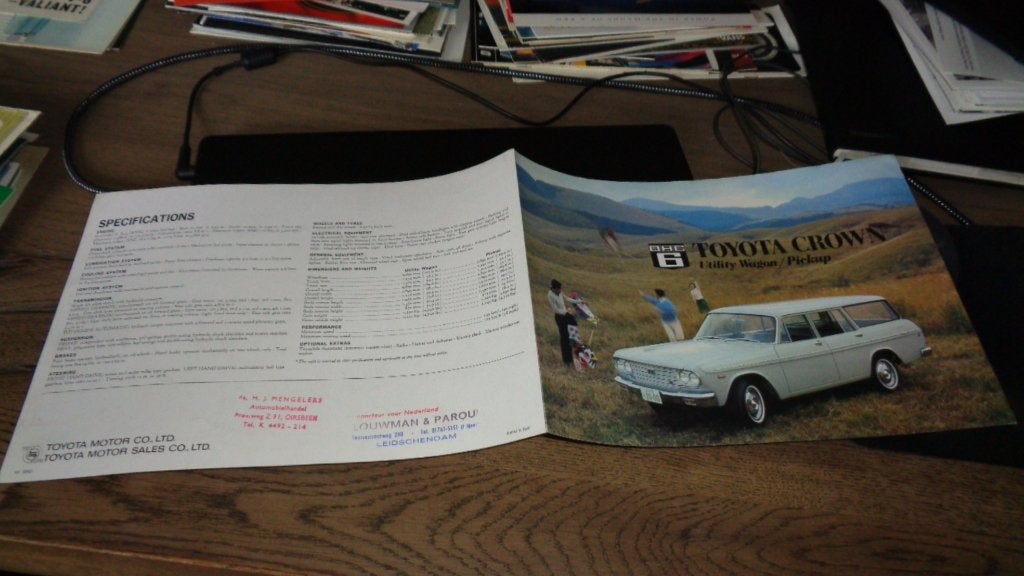 ZELDZAME Folder TOYOTA CROWN Utility Sagon / Pickup OHC 6, Verzenden, Nieuw, Toyota
