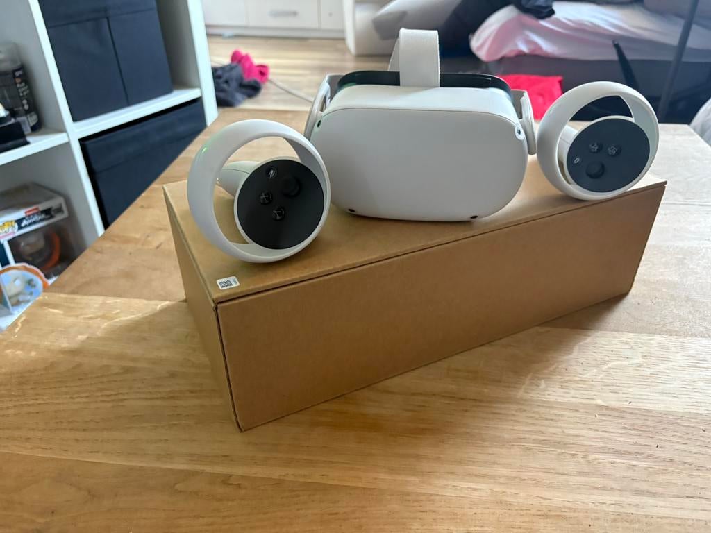 Oculus quest 2 zo goed als nieuw, Online, Overige genres, 1 speler, Ophalen of Verzenden