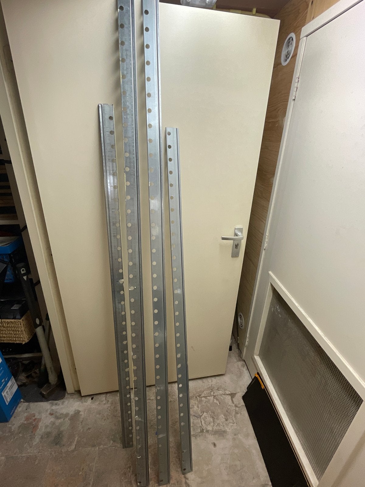 IKEA profielen voor ophangen keukenkastjes, Ophalen, Gebruikt, 250 mm of meer, Overige typen