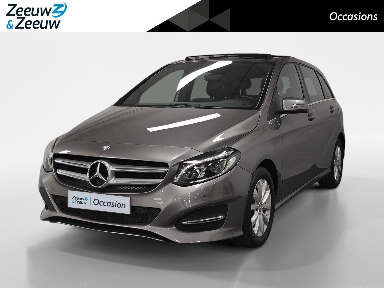 Mercedes-Benz B-klasse 180 Ambition AUTOMAAT NAVI TREKHAAK L, Auto's, 12 maanden, 1325 kg, Gebruikt, 4 cilinders