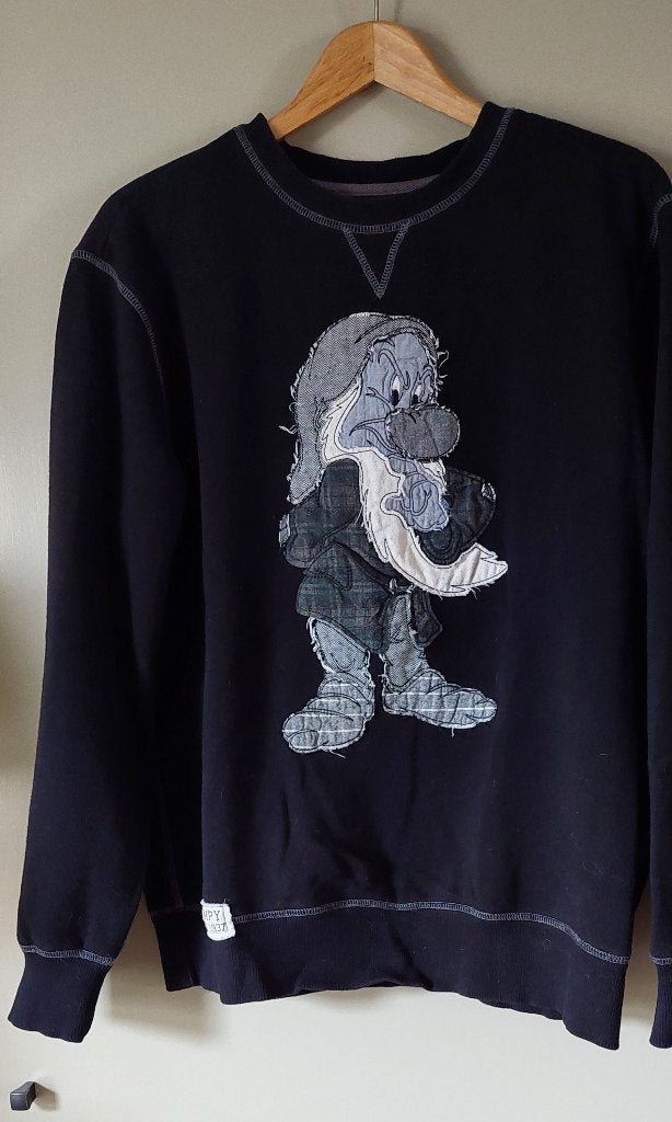 Disney Parks Grumpy Sweater Maat L, Verzamelen, Ophalen of Verzenden, Sneeuwwitje of Doornroosje, Gebruikt, Kleding of Textiel