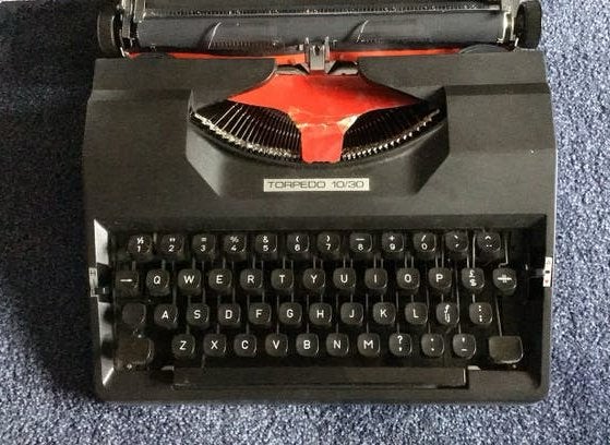 Typemachine Torpedo10/30 in koffer, Ophalen, Gebruikt