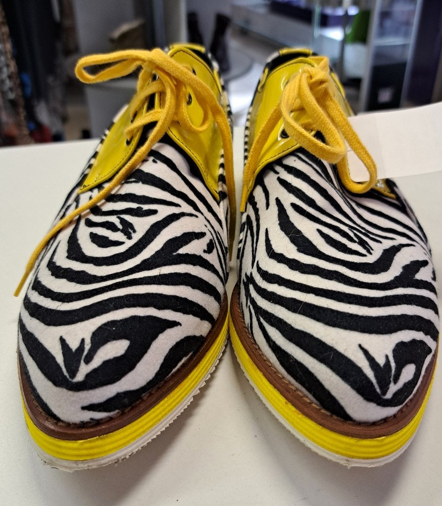 Pepe Milán zebra + gele lak oxford veter schoenen 41 49990, ., Geel, Ophalen of Verzenden, Zo goed als nieuw