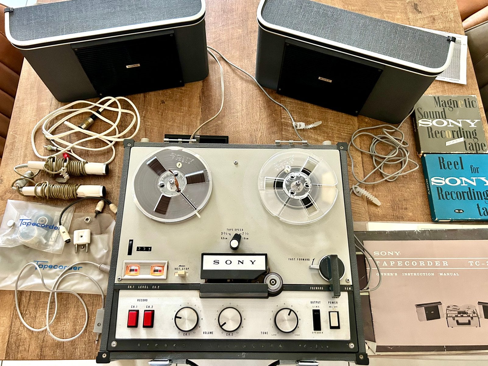 Zeer complete Sony TC-200 bandrecorder uit 1967, Ophalen of Verzenden, Bandrecorder, Met banden
