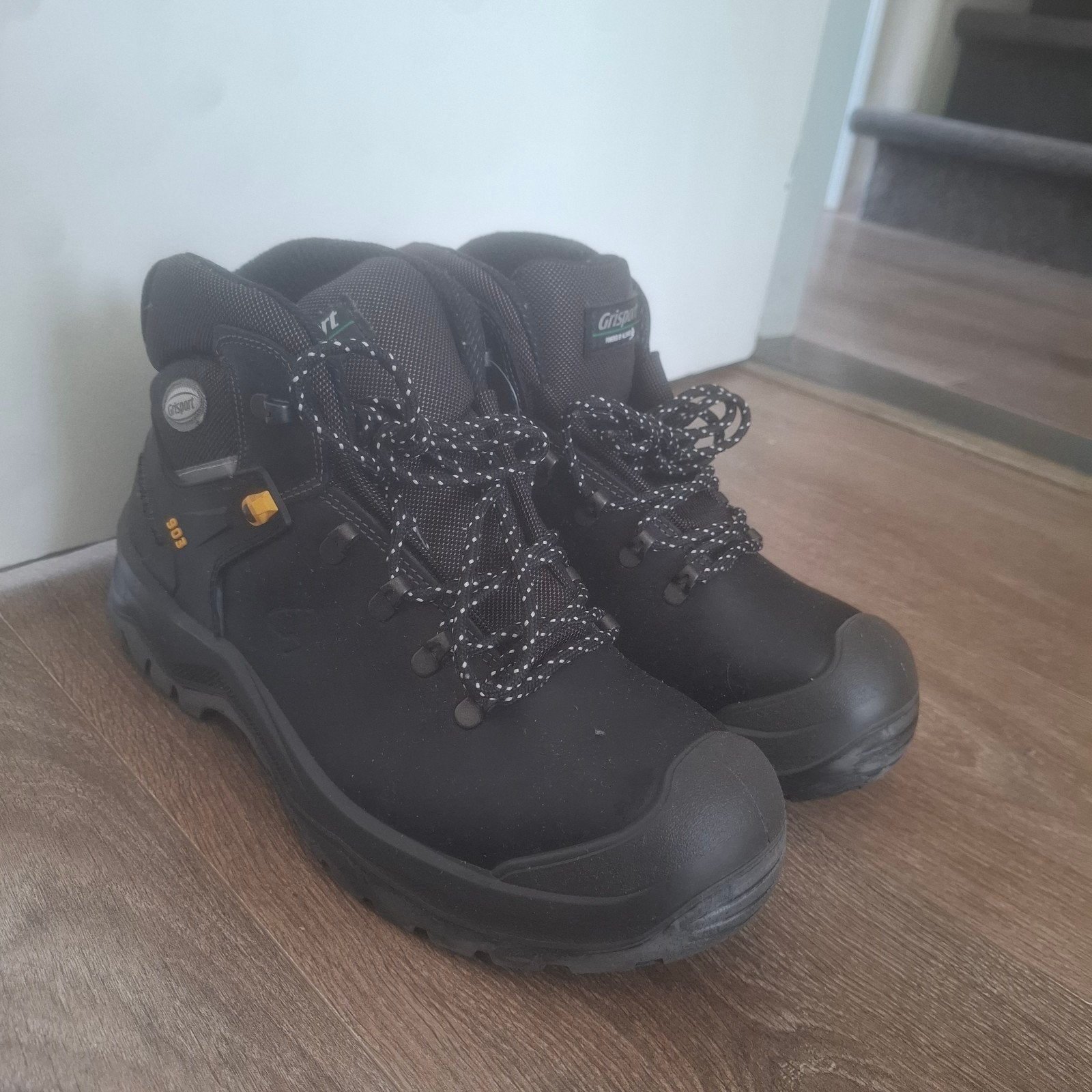 Nieuwe Werkschoenen Maat 45 met Stalen Neus, Ophalen, Nieuw