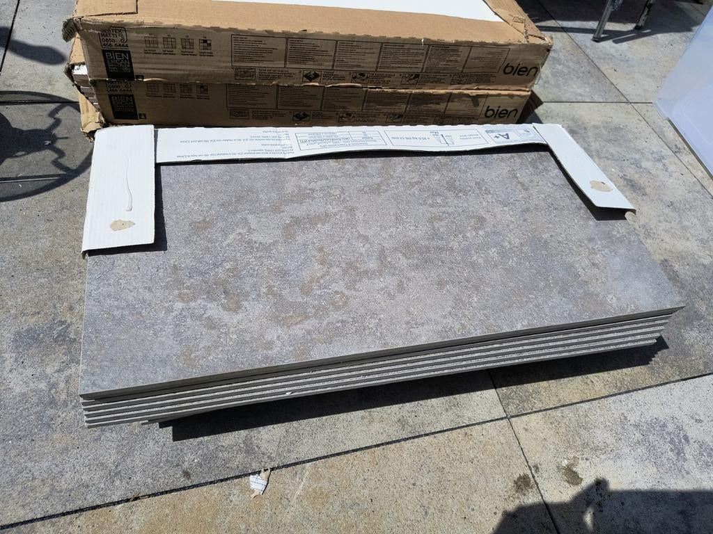 16 stuks 30x60 cm tegels, nieuw in doos, Ophalen, Nieuw, Minder dan 5 m², 20 tot 40 cm