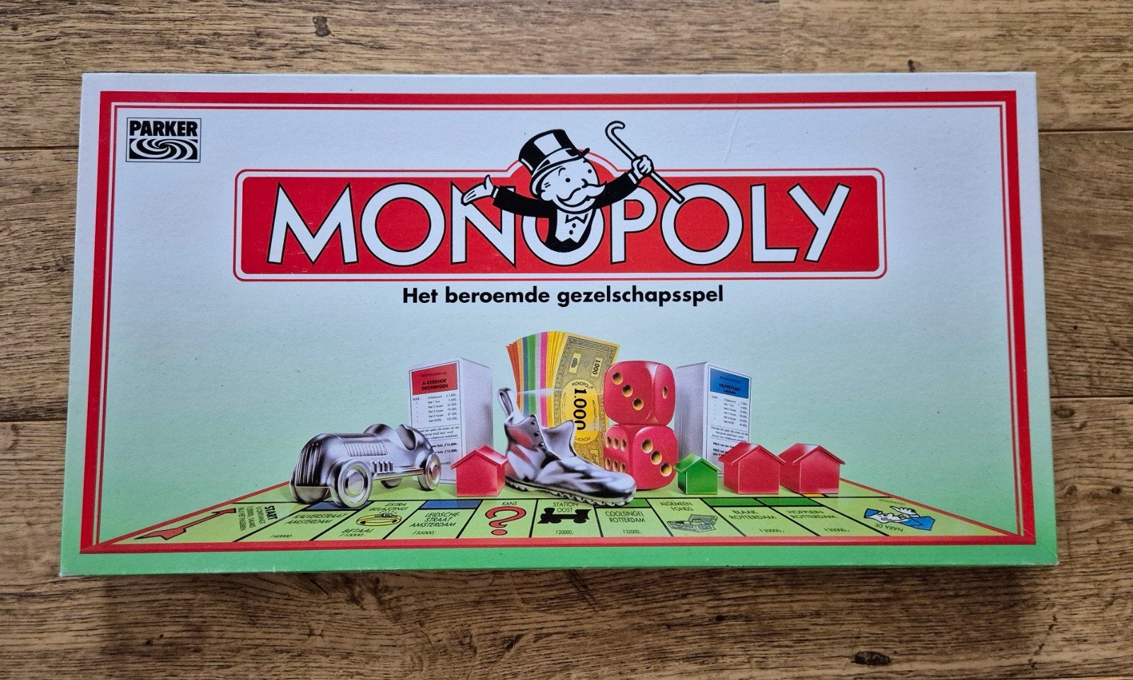 Monopoly: Het beroemde gezelschapsspel, Drie of vier spelers, Ophalen of Verzenden, Gebruikt, Parker