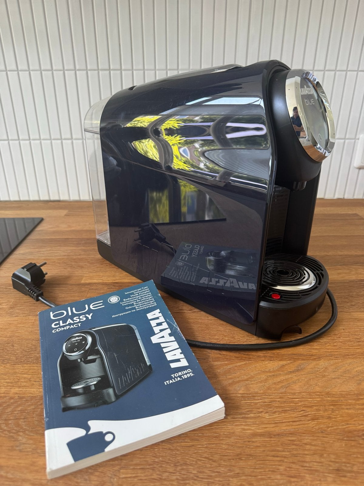 Lavazza Blue LB900 Koffiezetapparaat - Compact Classy, Ophalen of Verzenden, 1 kopje, Koffiepads en cups, Afneembaar waterreservoir