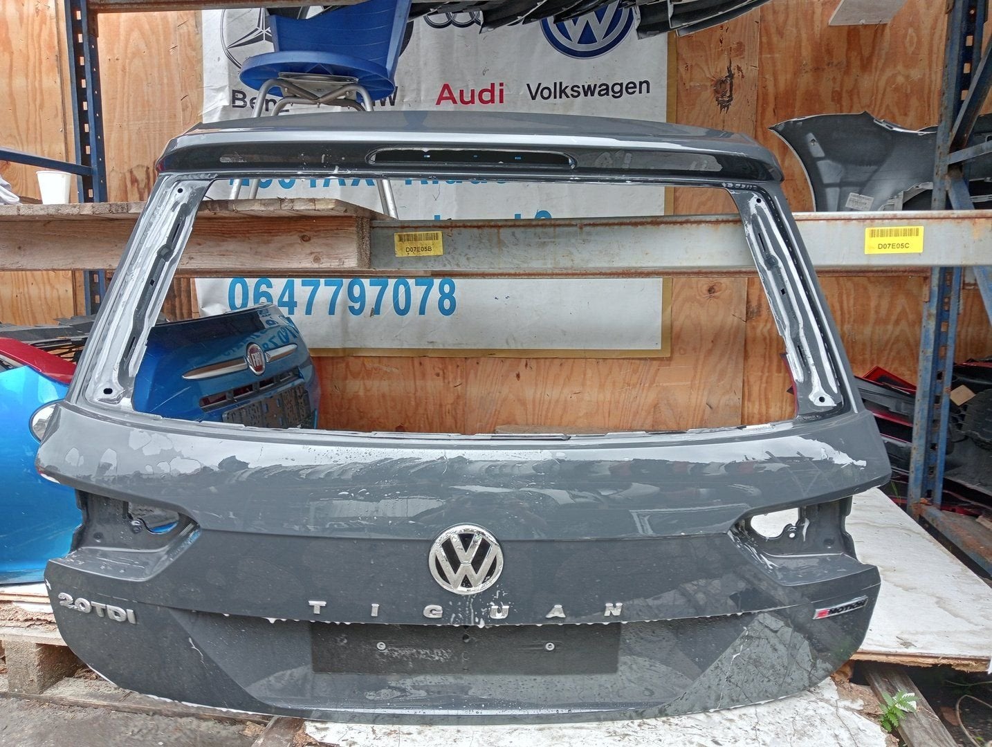 VW Tiguan 5na Achterklep, Gebruikt, Volkswagen, -, Ophalen of Verzenden