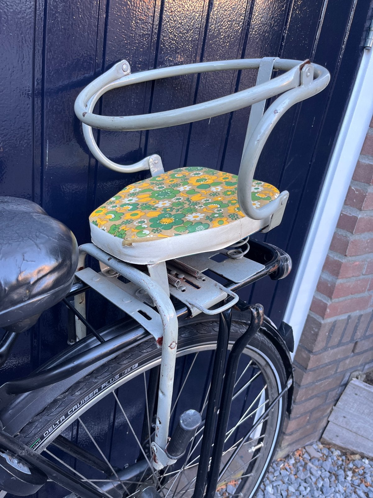 Vintage retro fietsstoeltje achterzitje fiets zitje stoeltje, Ophalen of Verzenden, Gebruikt, Achterzitje, Voetsteuntjes