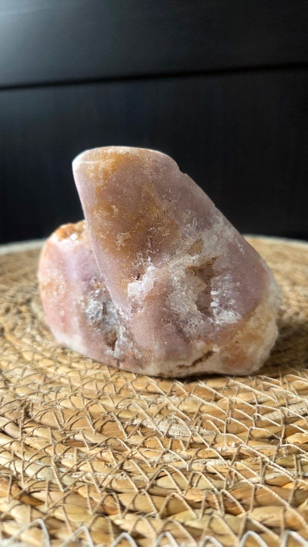 Roze amethist freeform, Verzamelen, Mineralen en Fossielen, Ophalen of Verzenden