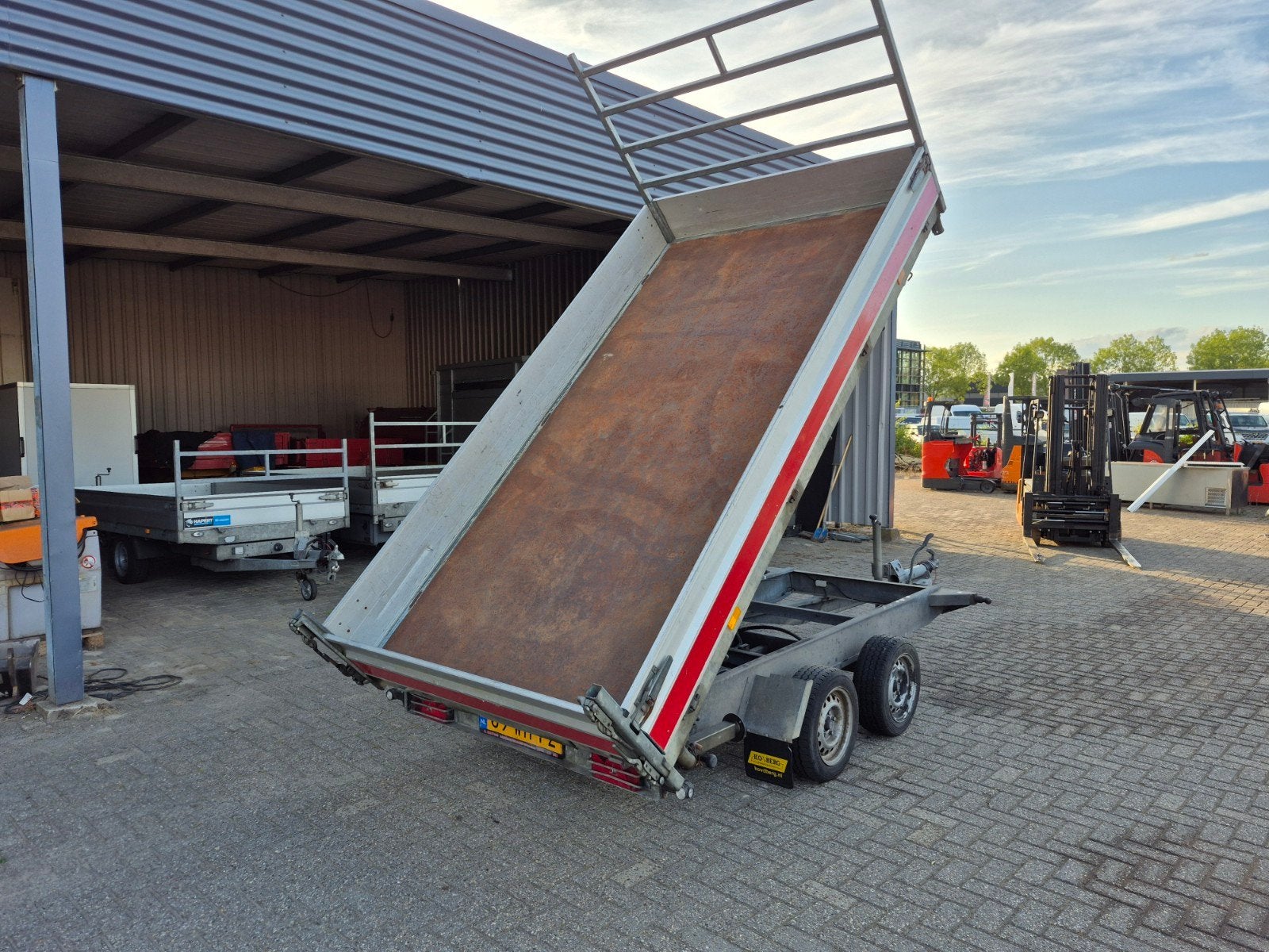 Hapert driezijdige elektrische kipper 3500kg, Ophalen, Gebruikt
