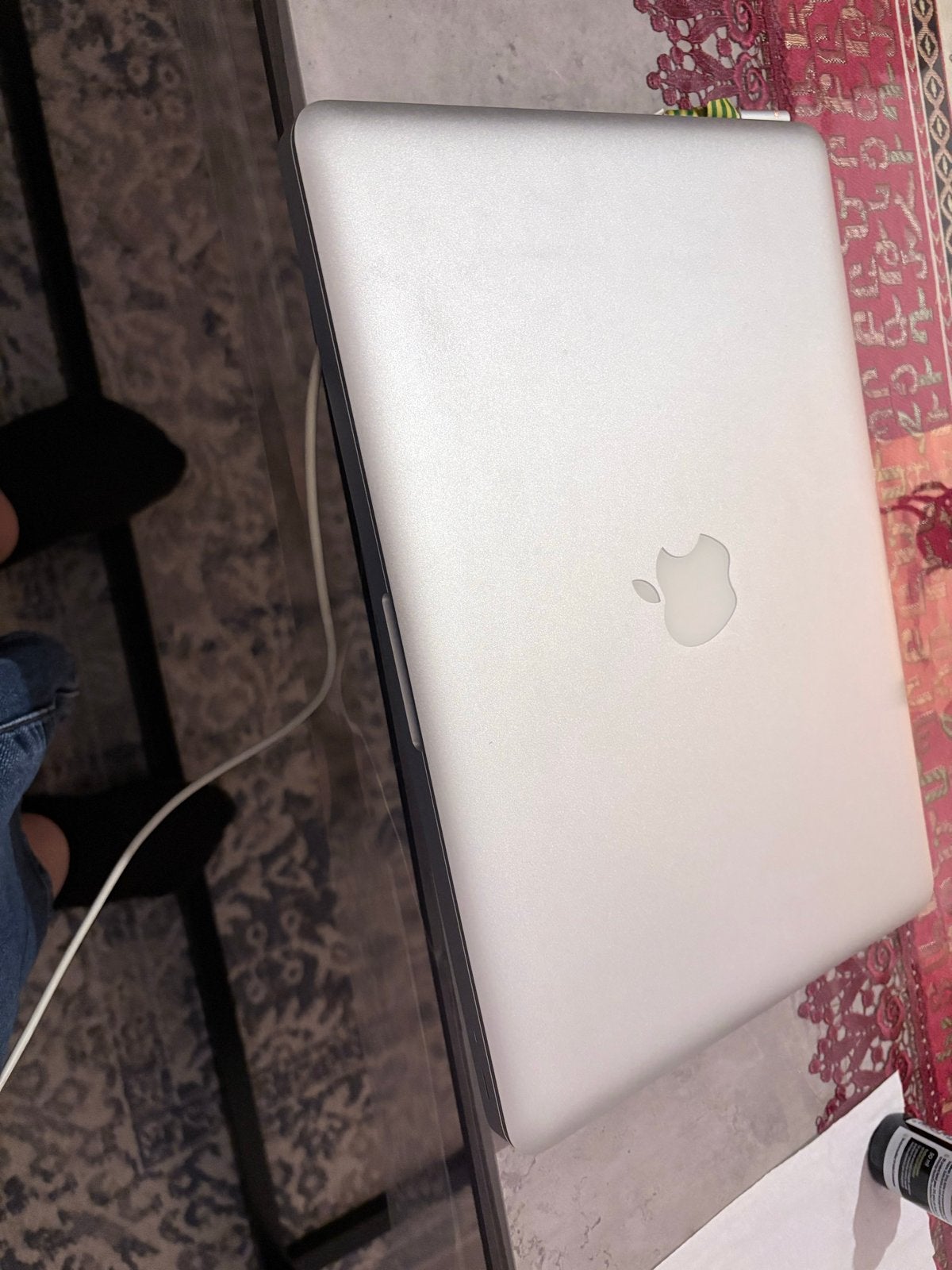 MacBook Pro 2010/2011 voor hobbyisten (OS installatie nodig), MacBook Pro, Gebruikt, Minder dan 4 GB, Qwerty