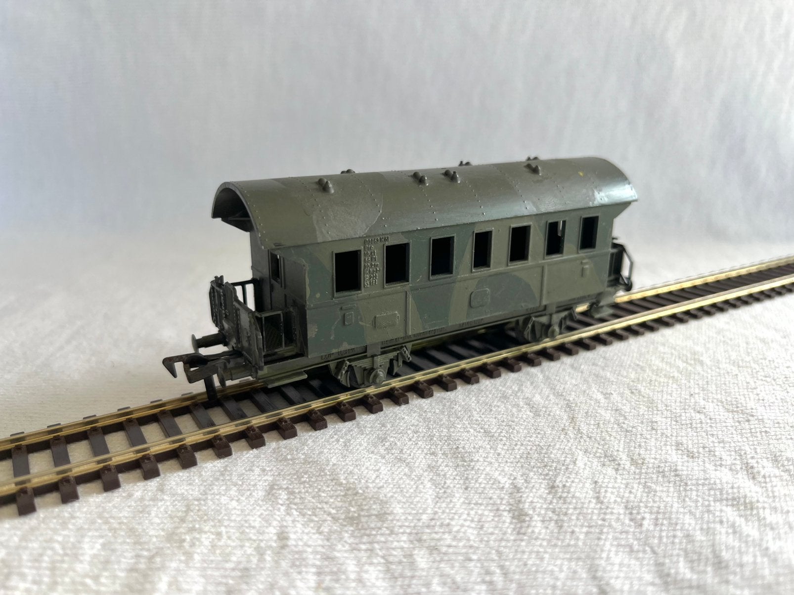Fleischmann DB Donderbus Legerkleuren H0, Gebruikt, Gelijkstroom, Fleischmann, Wagon