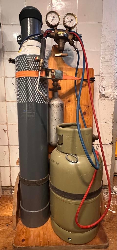 Complete lasapparaat set met zuurstof en gasflessen, Ophalen, Gebruikt