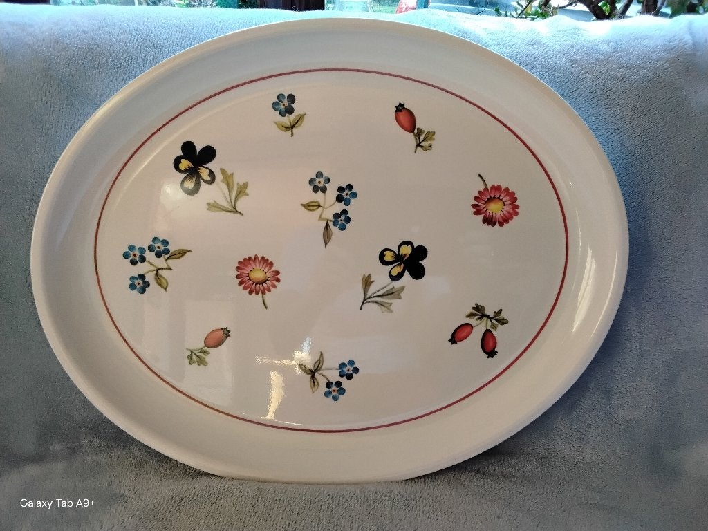 Dienblad Villeroy & Boch Petite Fleur - Groot -, Overige materialen, Verzenden, Overige typen, Zo goed als nieuw
