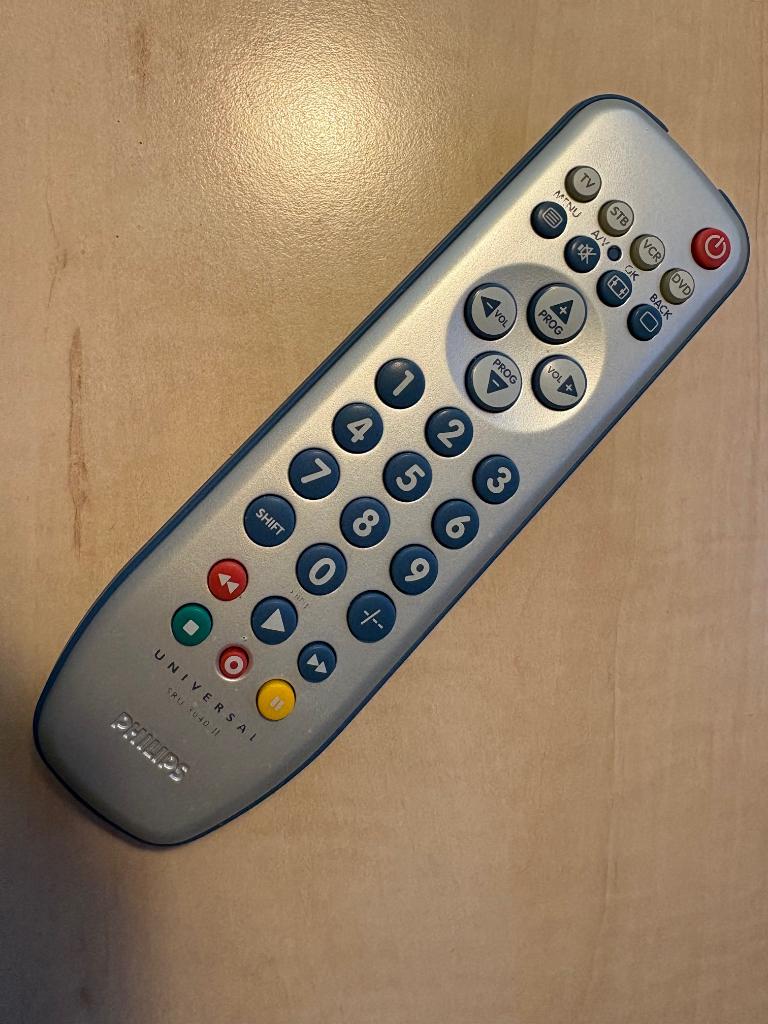 Philips universele afstandsbediening SRU 3040 ii, Ophalen of Verzenden, Zo goed als nieuw, Tv