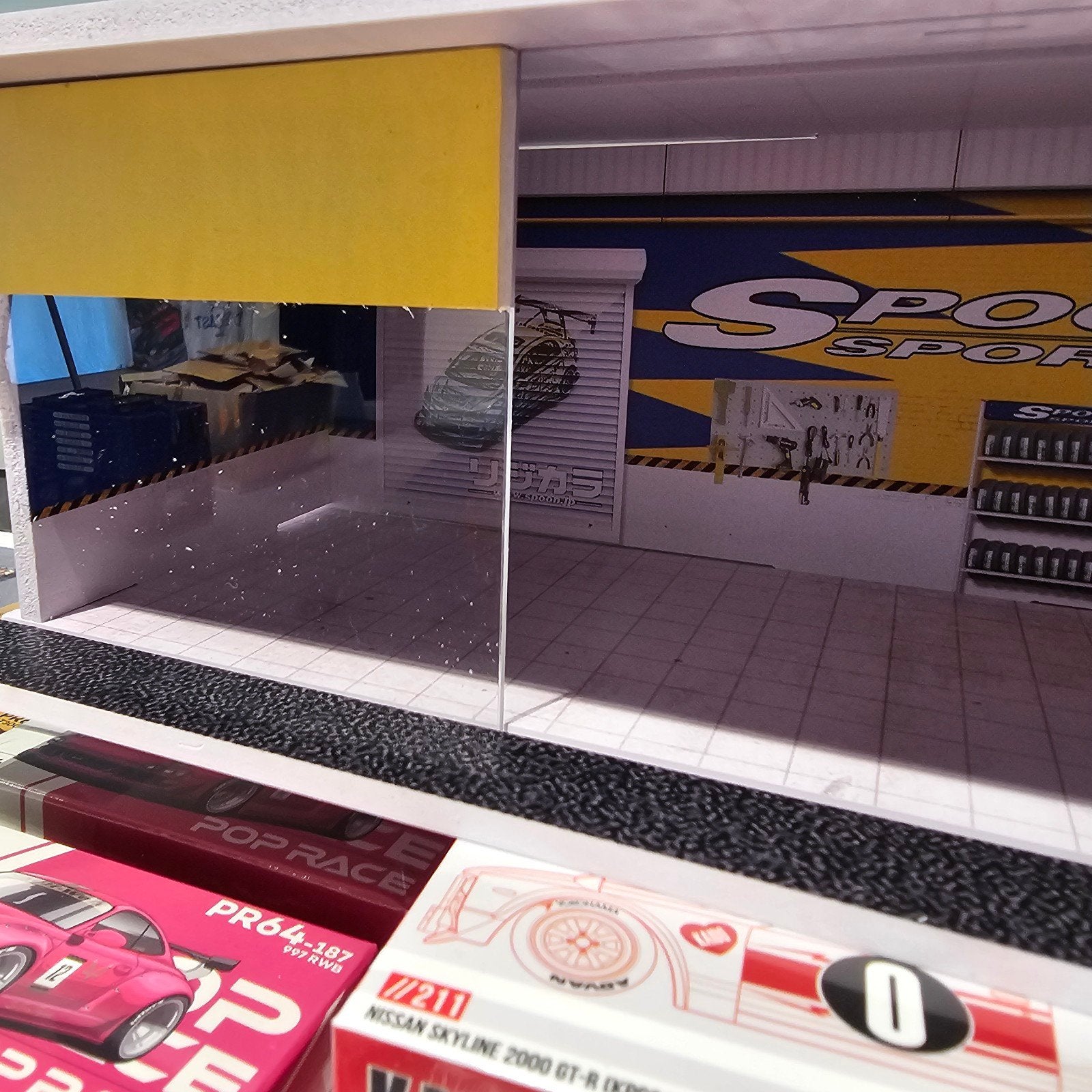 Spoon Garage met Plexi Schuifwand en Verlichting, Ophalen of Verzenden, Black box, Onbekend, Onbekend