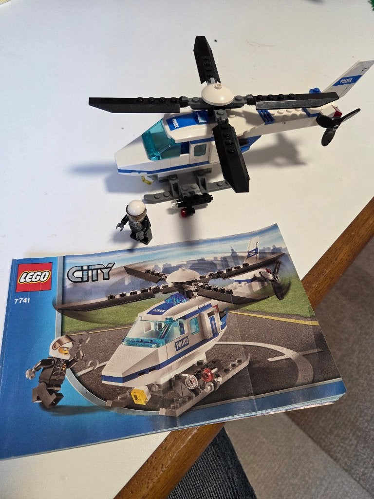 lego sets, 3 stuks, Kinderen en Baby's, Speelgoed | Duplo en Lego, Ophalen of Verzenden, Zo goed als nieuw, Complete set, Lego
