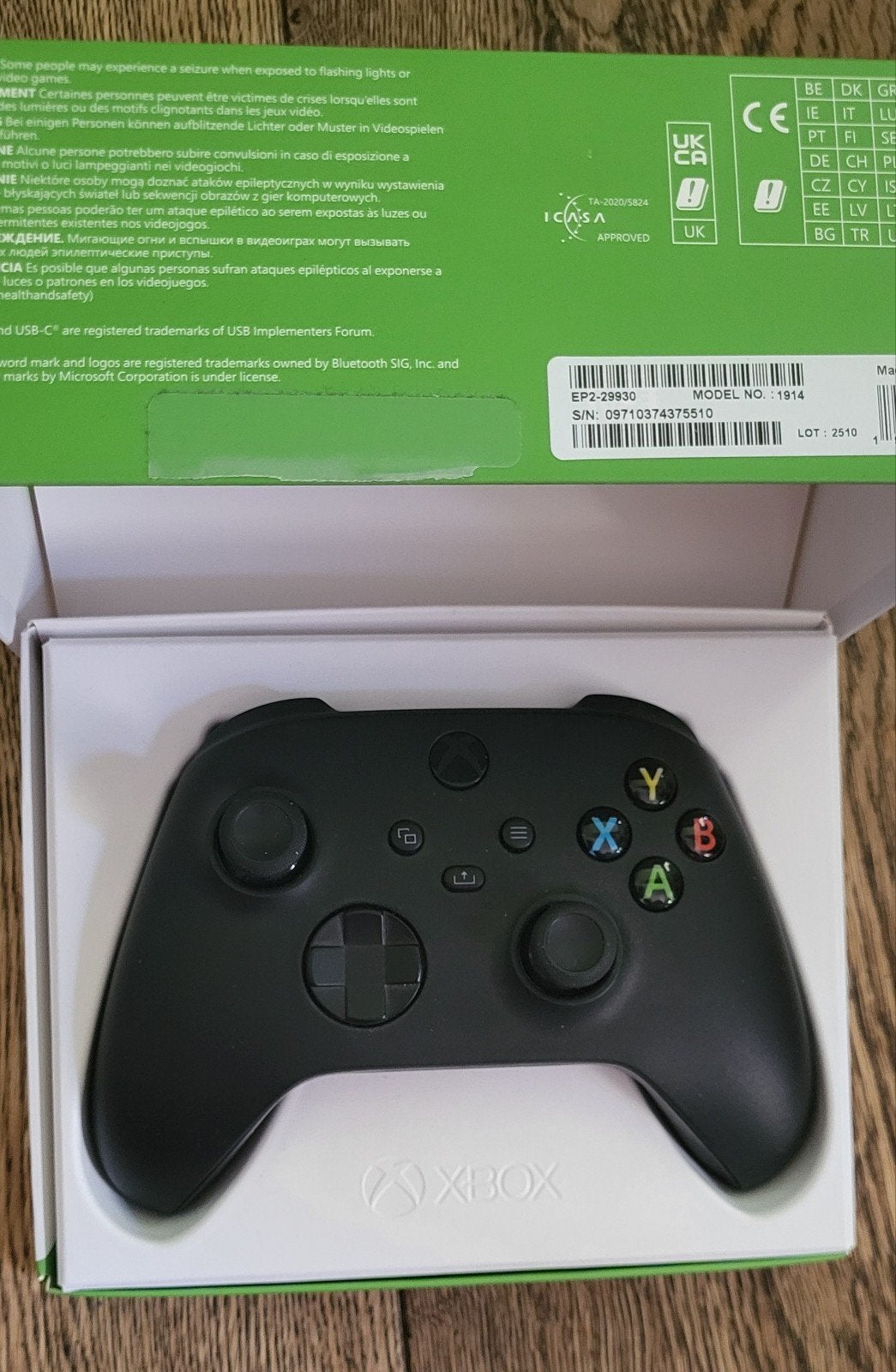 Nieuwe Xbox Controller Carbon Black, Ophalen of Verzenden, Nieuw