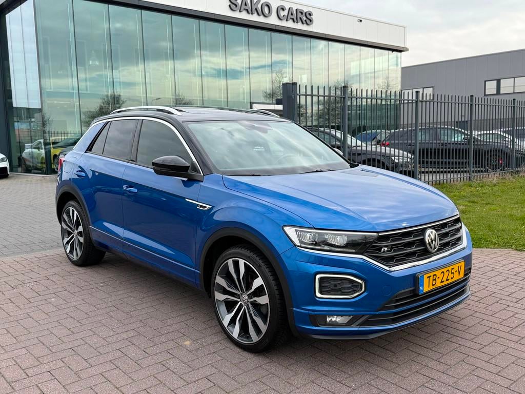 Volkswagen T-Roc 1.5 TSI Sport R-Line 150PK DSG Pano Virt NA, 4 cilinders, 150 pk, Blauw, Origineel Nederlands