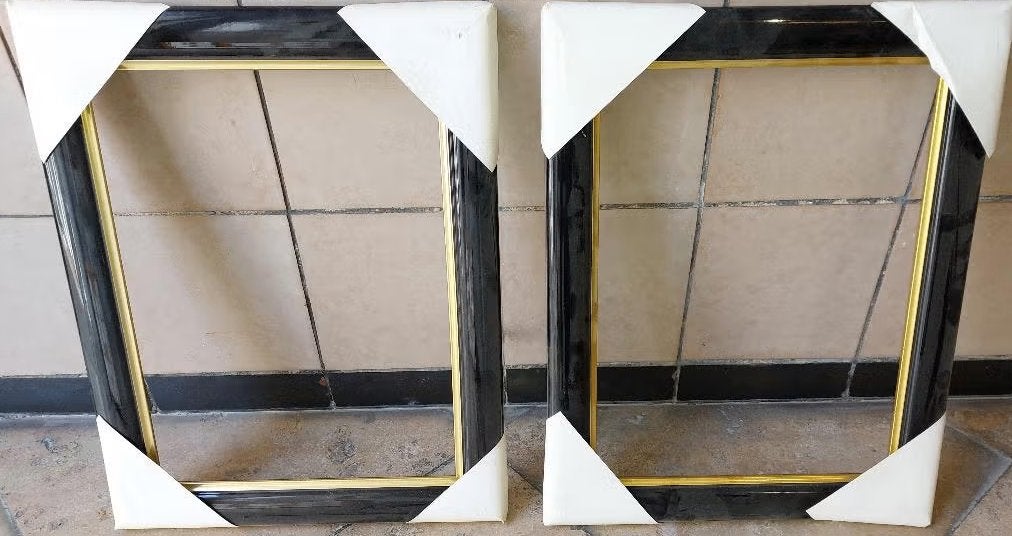 Schilderijlijst zwart met gouden bies, Huis en Inrichting, Woonaccessoires | Lijsten, Ophalen, 30 cm, Schilderijlijst, Zo goed als nieuw