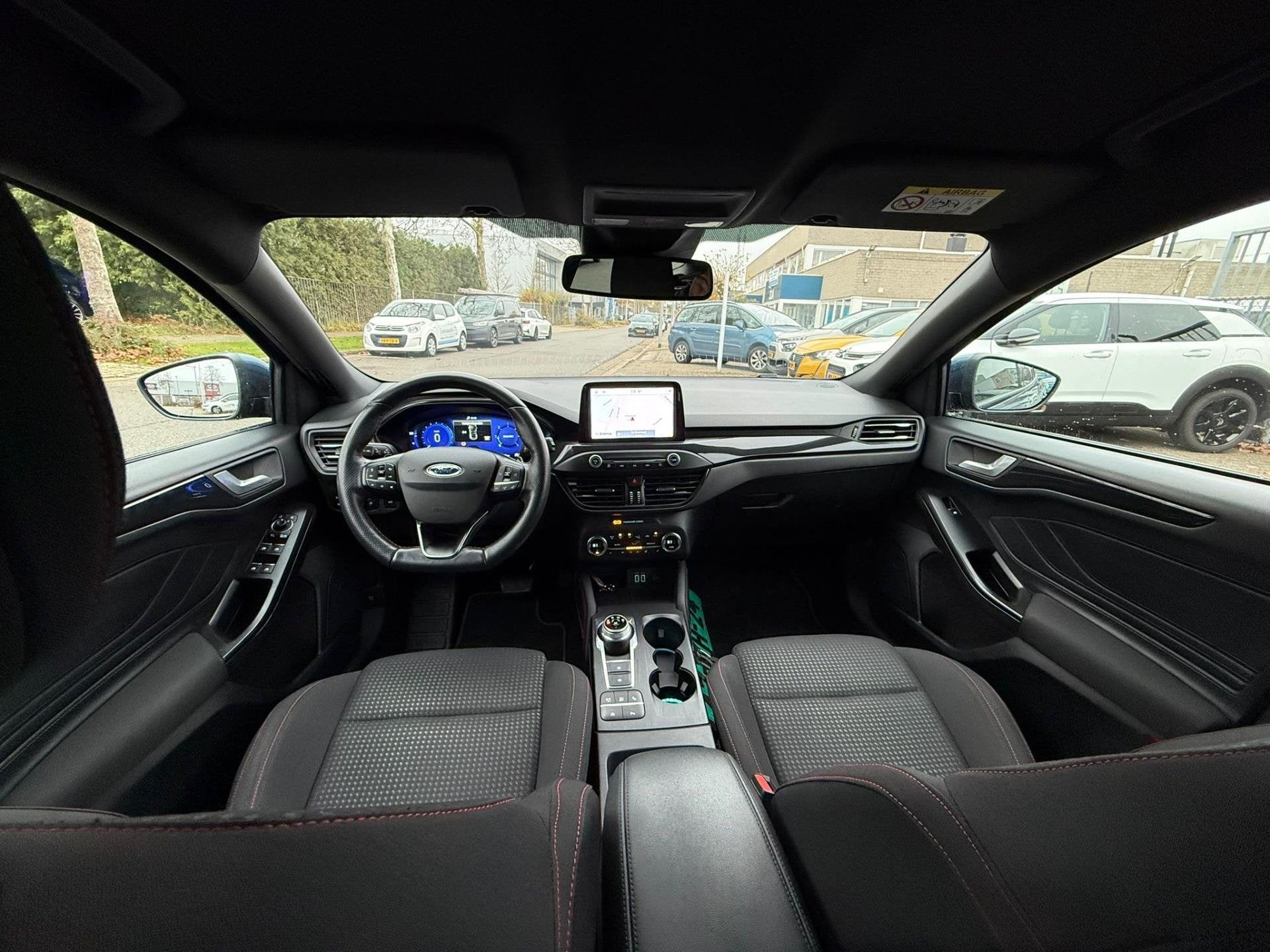 Ford Focus Wagon 2.0 EcoBlue ST Line X Business, Navi inc BT, Stof, Lichtsensor, 4 cilinders, 150 pk