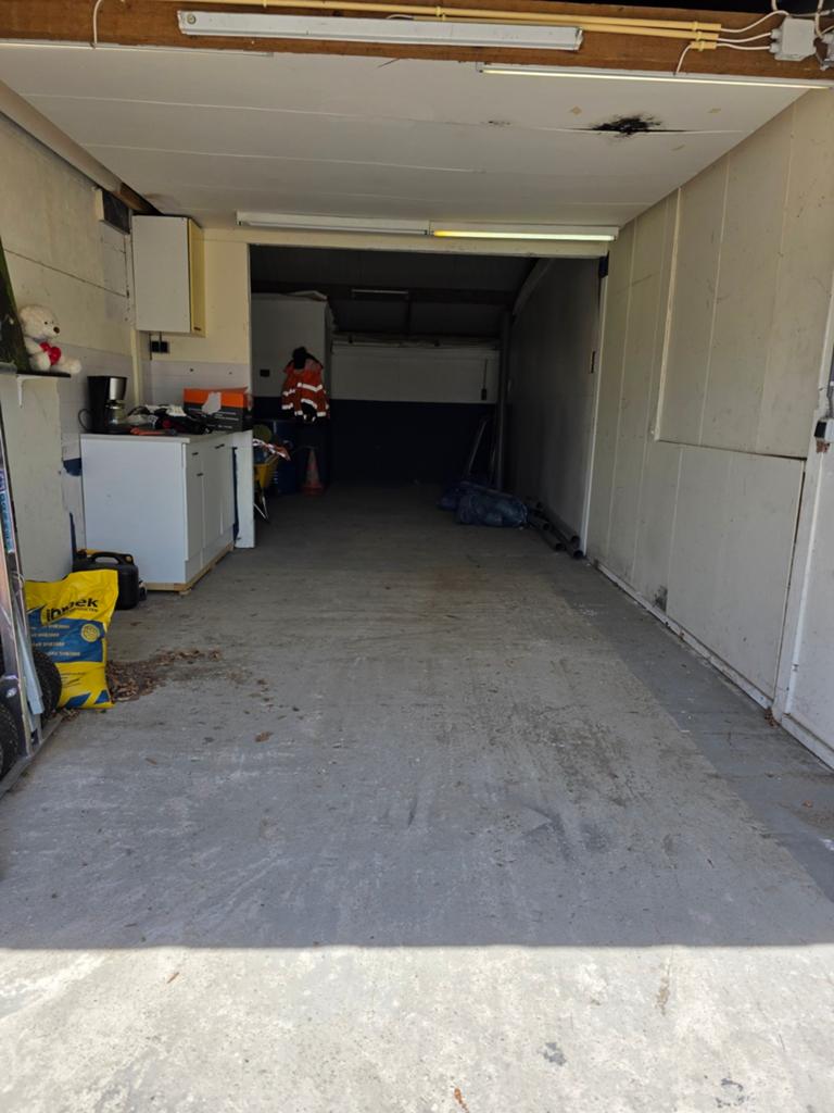 Loods, bedrijfsruimte, dubbele garagebox,opslagruimte te huu, Opslag of Loods