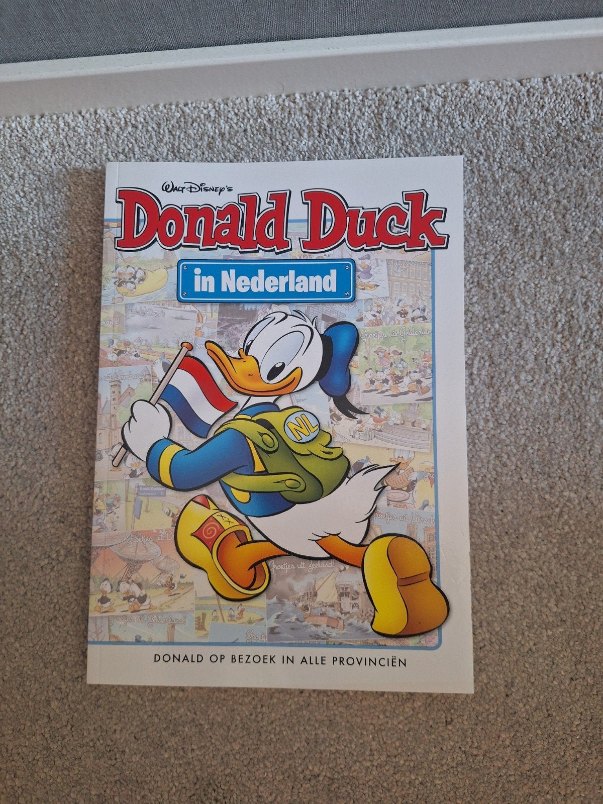 Donald Duck in Nederland -  op bezoek in alle provincie, Boeken, Stripboeken, Eén stripboek, Ophalen of Verzenden, Zo goed als nieuw