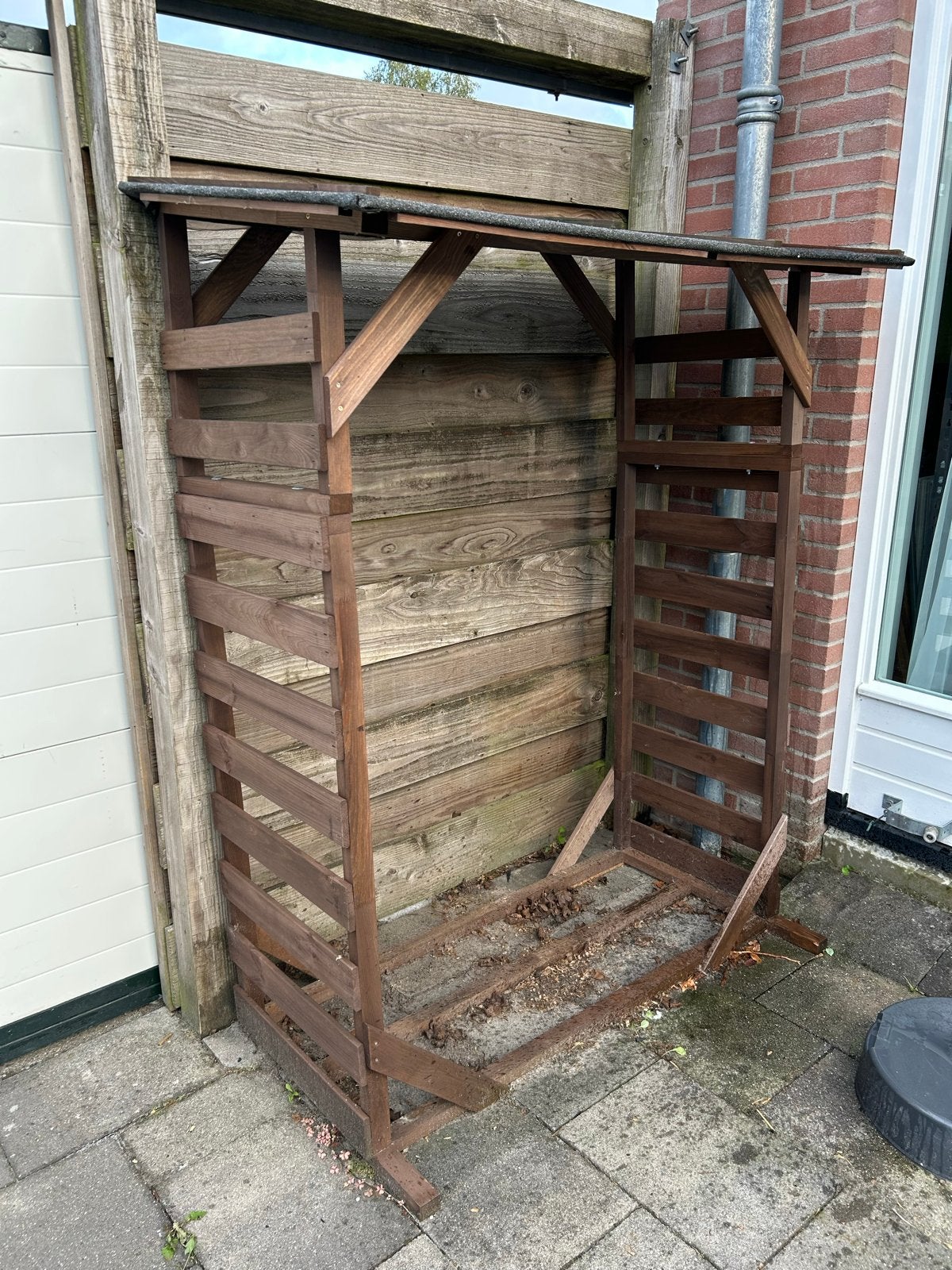 Houten berging voor haardhout, Ophalen, Zo goed als nieuw, Hout, Overige typen