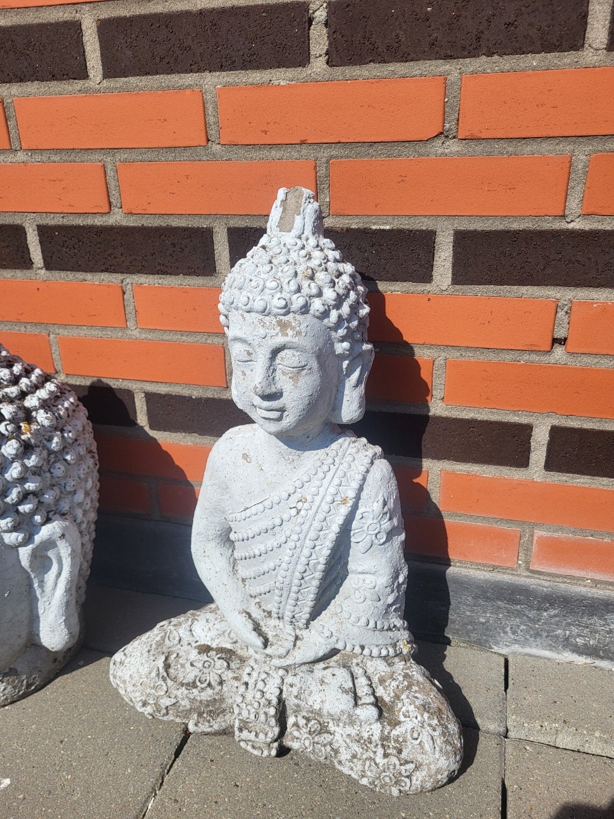 Set van 2 Boeddhabeelden – sfeervolle tuin-/decoratiebeelden, Tuin en Terras, Tuinbeelden, Ophalen of Verzenden, Gebruikt, Steen