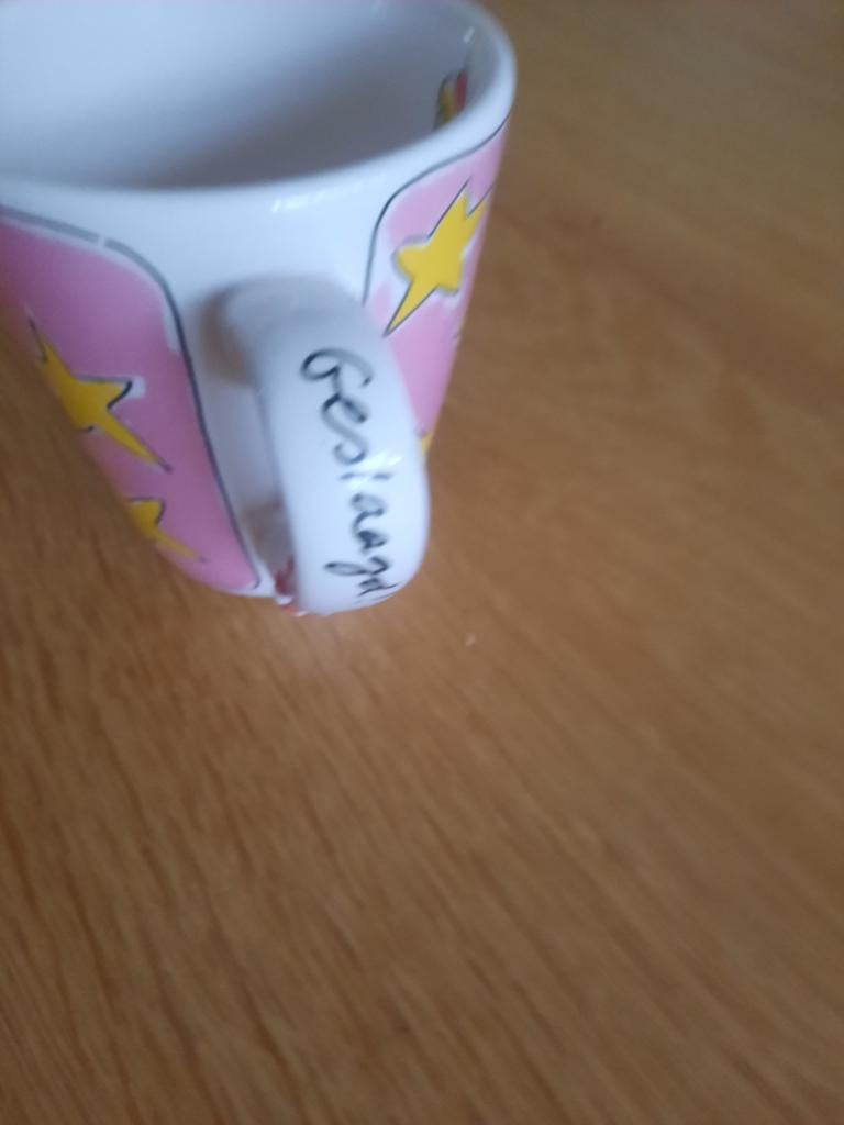 Leuke roze Blond Amsterdam mok met sterren en taartje € 7,50, Blond Amsterdam, Nieuw, Ophalen of Verzenden, Kop(pen) en/of Schotel(s)