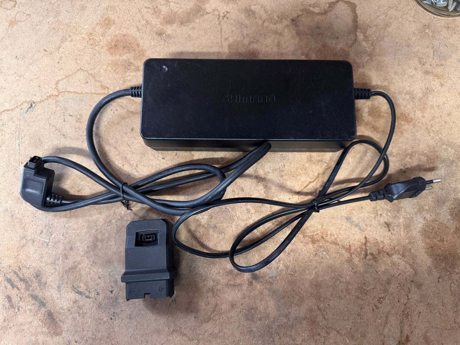 Shimano EC-E6000 Acculader voor E-bike, Ophalen of Verzenden, Gebruikt