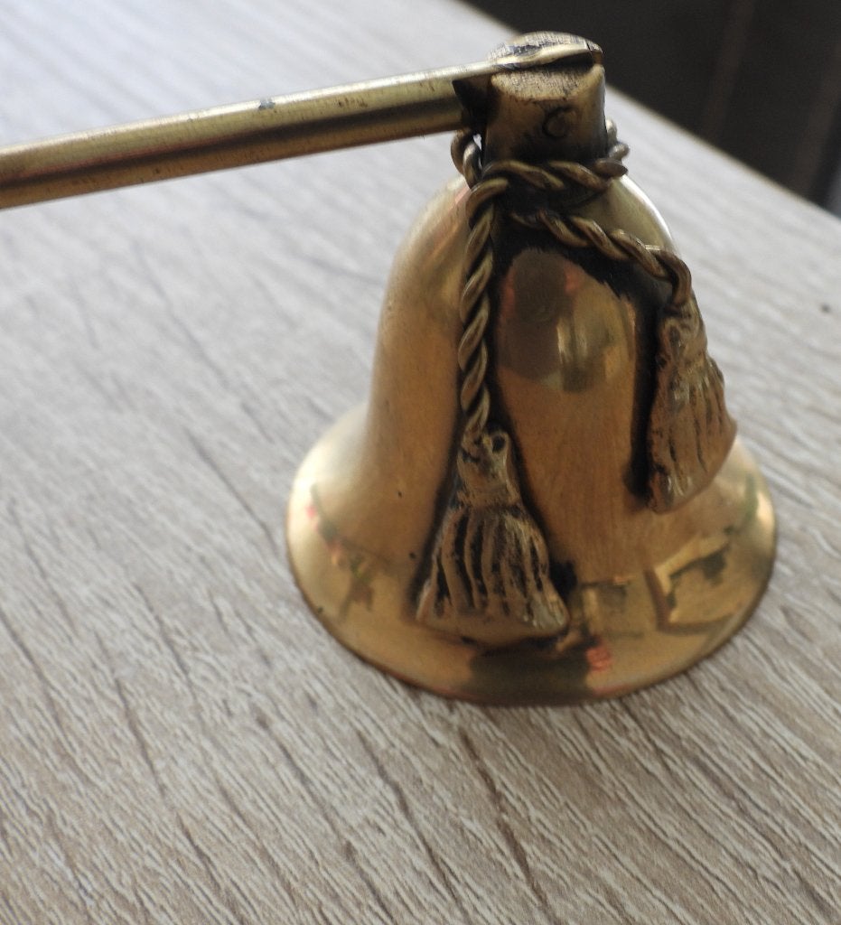 Koperen kaarsendover met bel en kwastjes, Antiek en Kunst, Ophalen of Verzenden, Koper