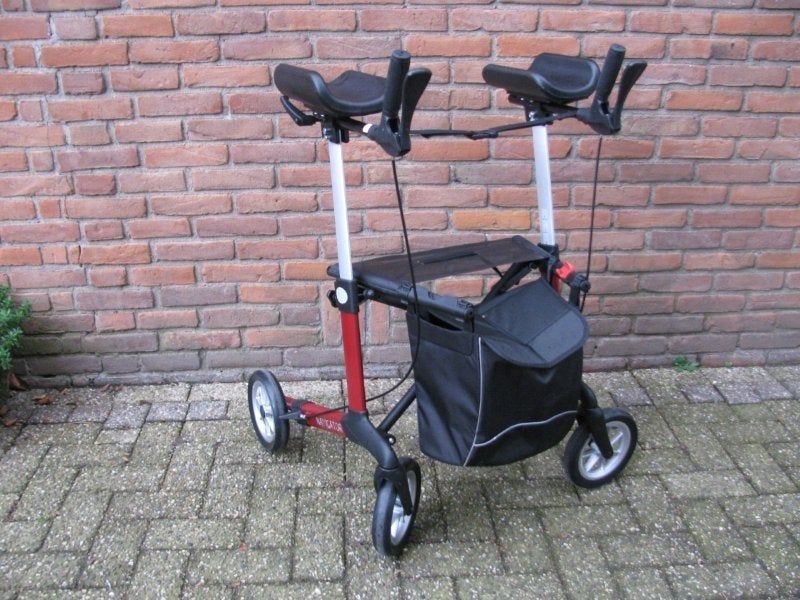 Rehasense Navigator Onderarm rollator “S” met soft banden, Ophalen, Opvouwbaar, Zo goed als nieuw