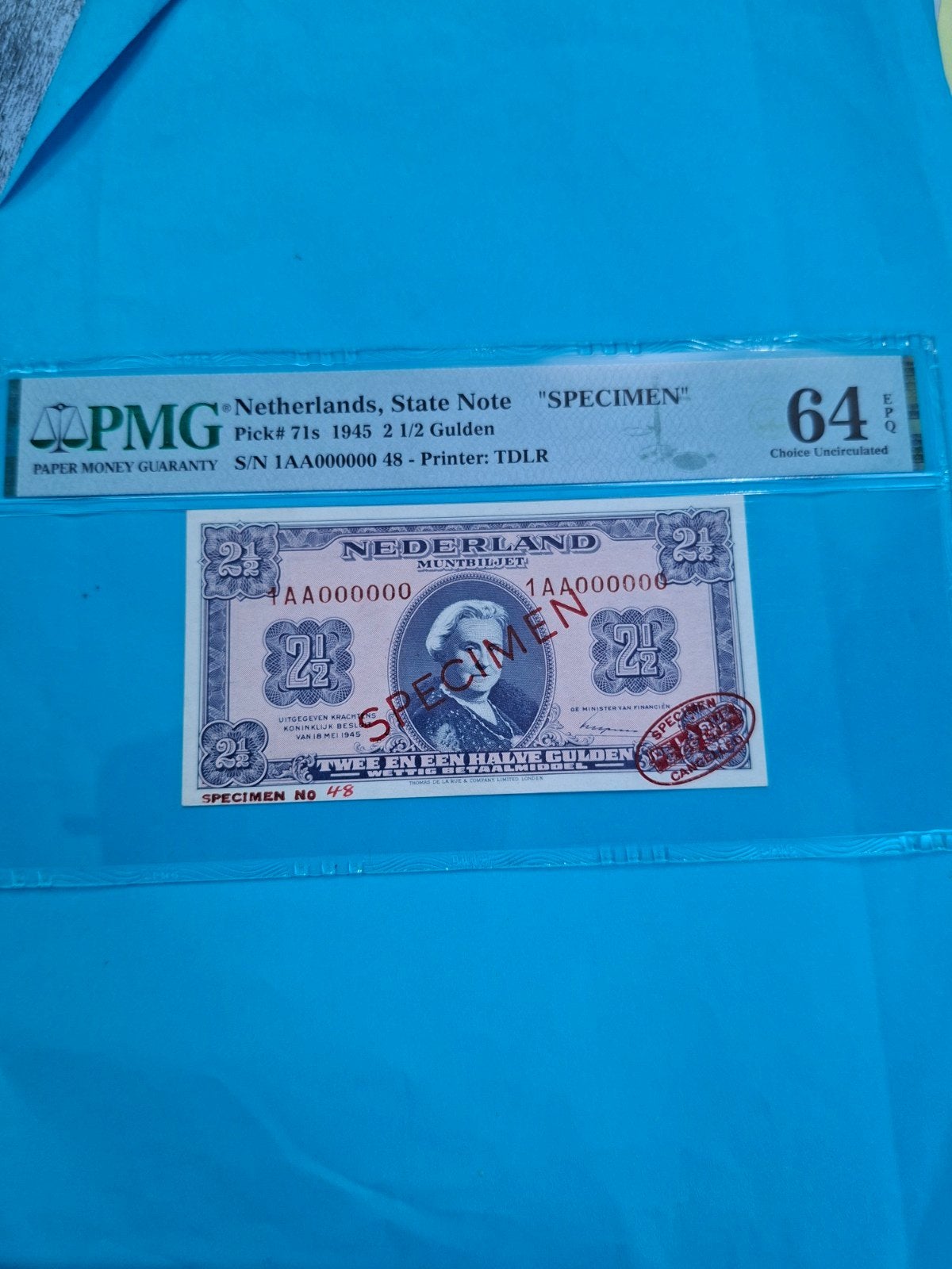 2,5 gulden Wilhelmina II SPECIMEN uit 1945 gekeurd PMG 64
Se, Verzenden, 2½ gulden, Los biljet