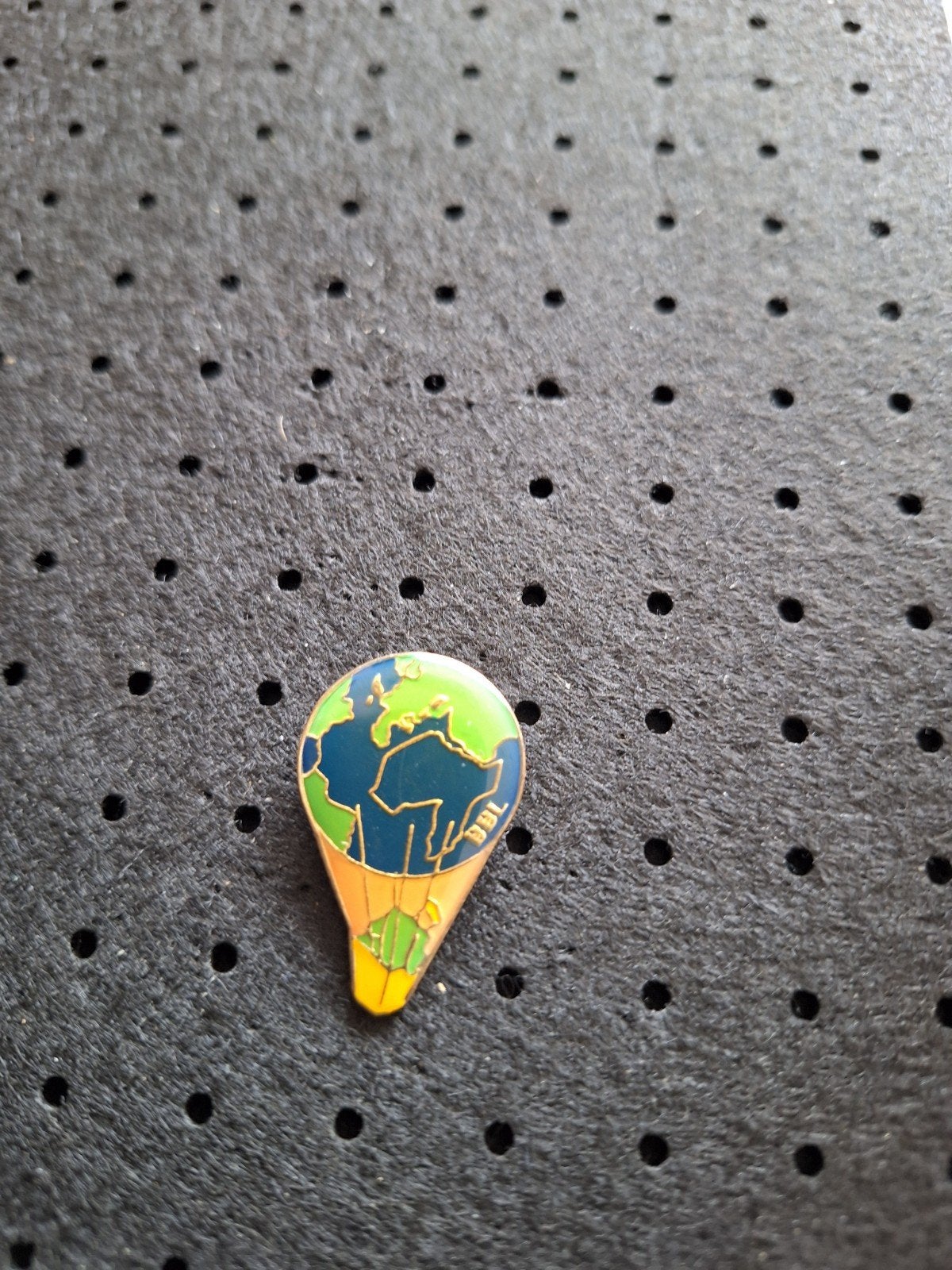 Vintage BBL Wereldbol Speldje/Pin, Verzamelen, Ophalen of Verzenden