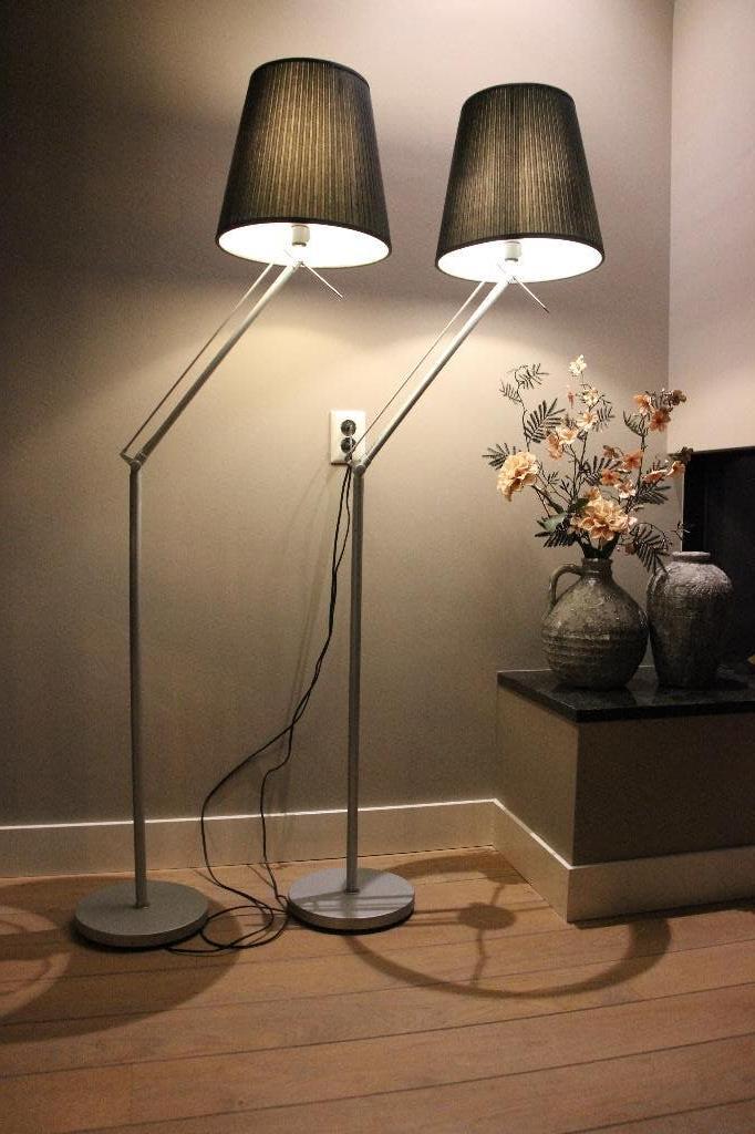 Twee staande schemerlampen., Huis en Inrichting, Lampen | Vloerlampen, Ophalen, Gebruikt, Stof, 150 tot 200 cm