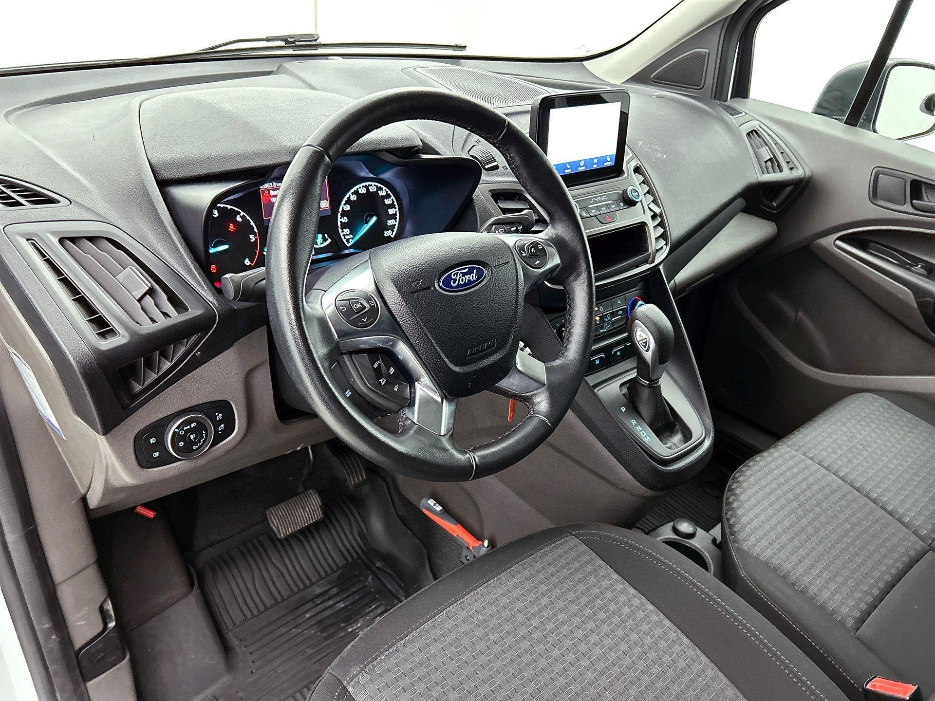 Ford Transit Connect 1.5 EcoBlue Automaat L2 Trend Navigatie, 1390 kg, Stof, Gebruikt, 4 cilinders