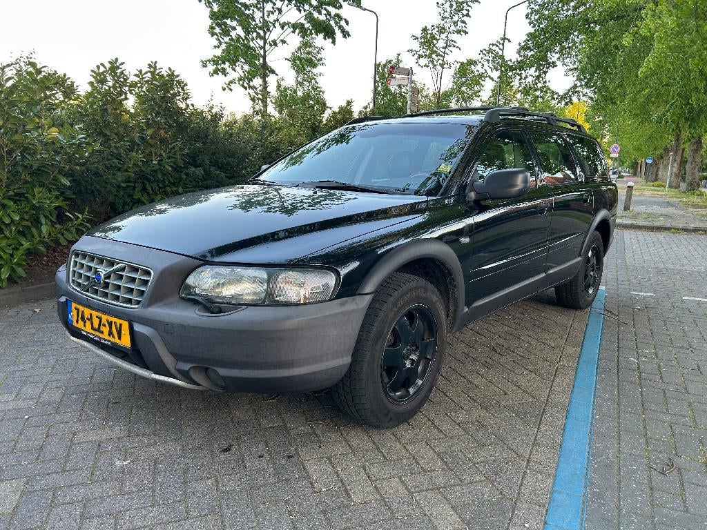 Volvo XC70 2.5 T AWD 2003 Zwart, Automaat, 1800 kg, Zwart, XC70