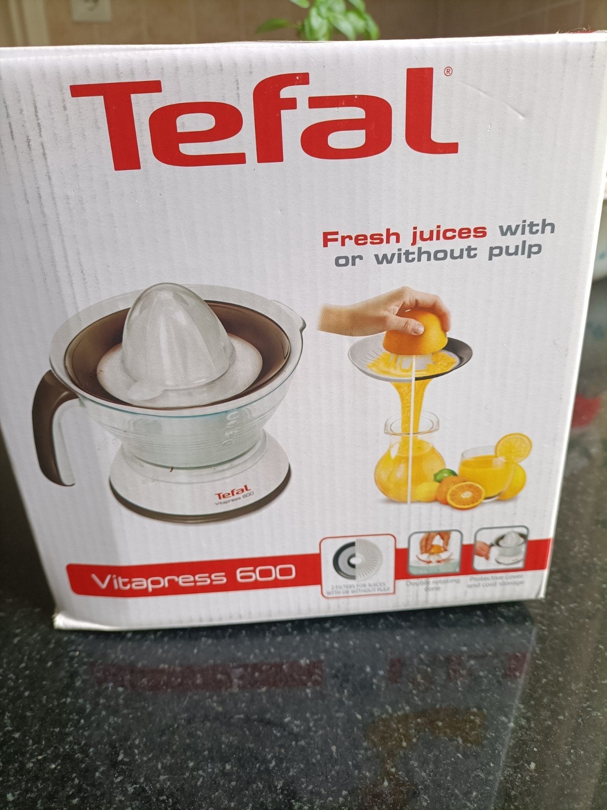 Tefal Vitapress 600 citruspers - Zo goed als nieuw, Ophalen of Verzenden, Zo goed als nieuw, Vaatwasserbestendig, Minder dan 1 liter