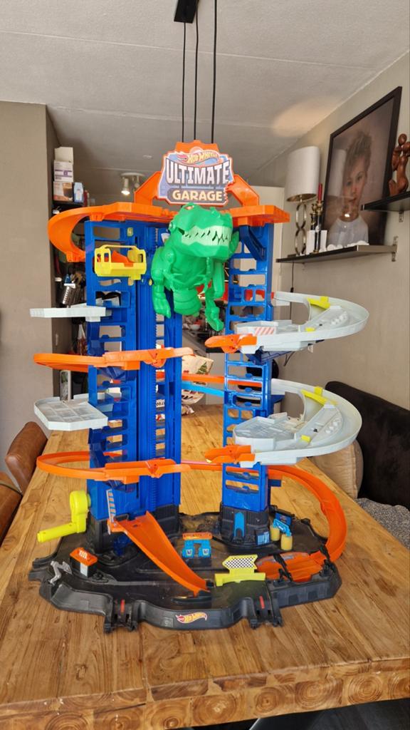 Hot Wheels City Ultimate Garage met Robo T-Rex, Ophalen, Gebruikt, Handmatig, Hot Wheels