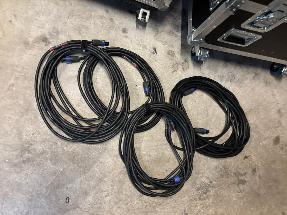 4x Speakon kabel 4 x 2,5mm Neutrik, Ophalen of Verzenden, Gebruikt, Speaker of Versterker