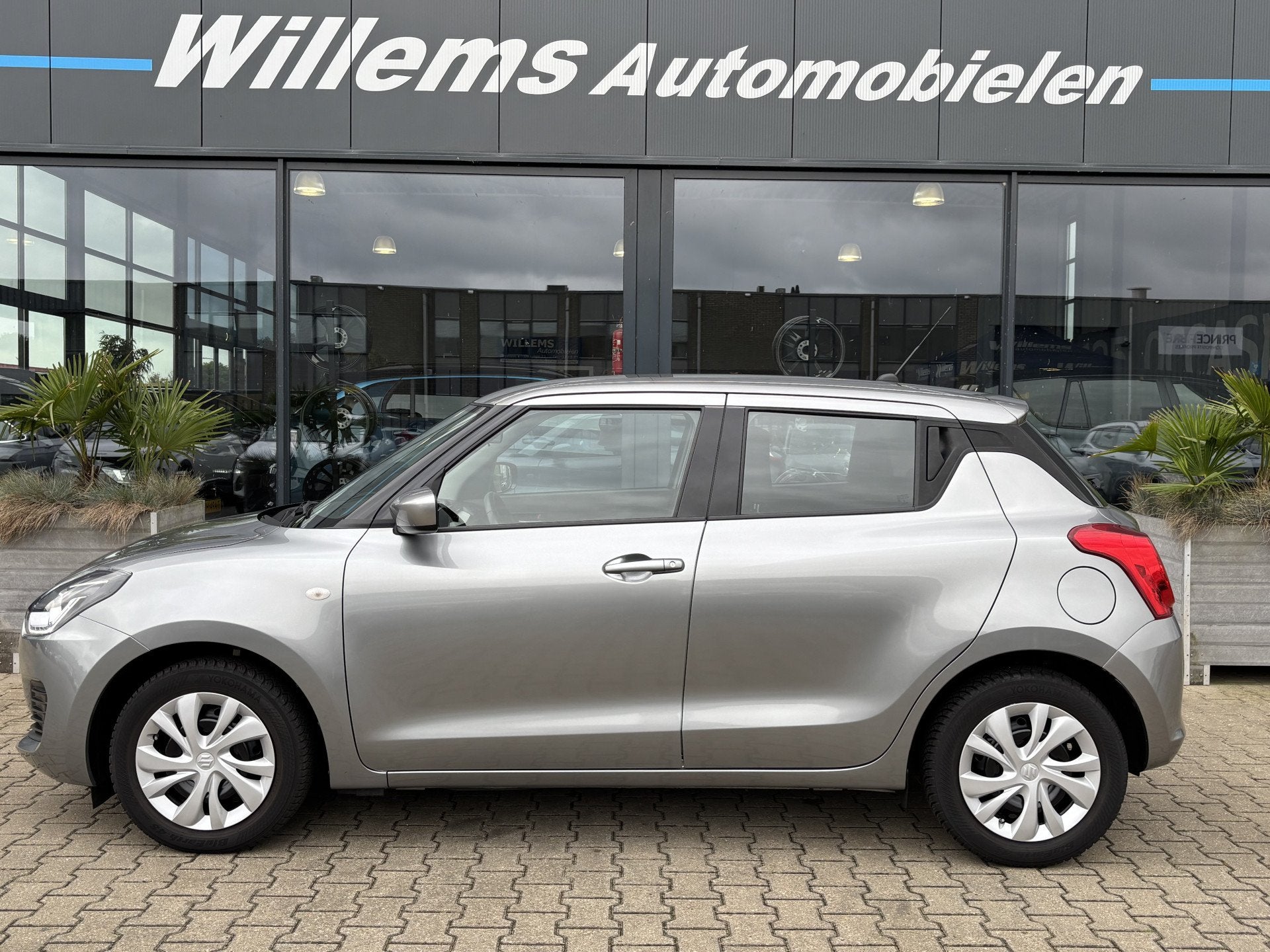 Suzuki Swift 1.2 Comfort Smart Hybrid Airco, Adaptive Cruise, 83 pk, Stof, Gebruikt, Euro 6