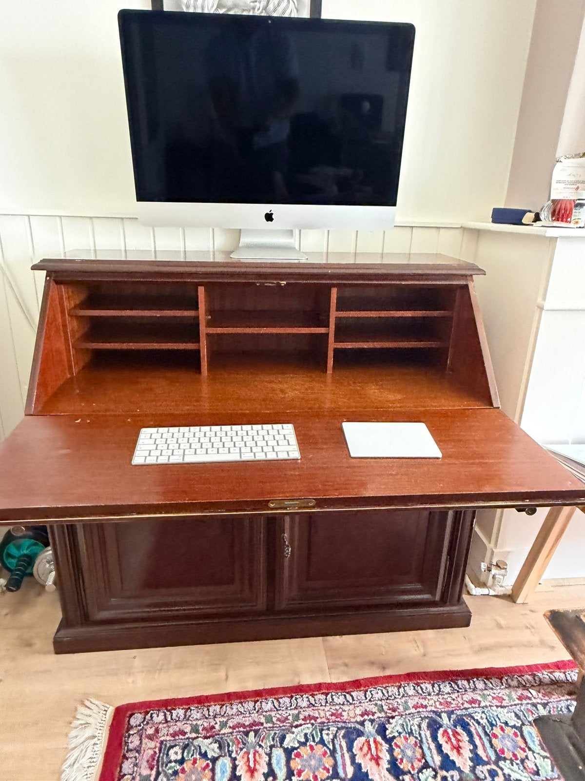 Secretaire kast, Ophalen, Zo goed als nieuw