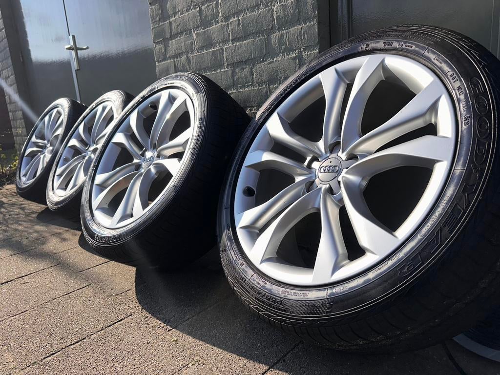 Originele Audi Q5 velgen 20 inch! Goodyear excellence zomer!, Ophalen, Gebruikt, 255 mm, Banden en Velgen